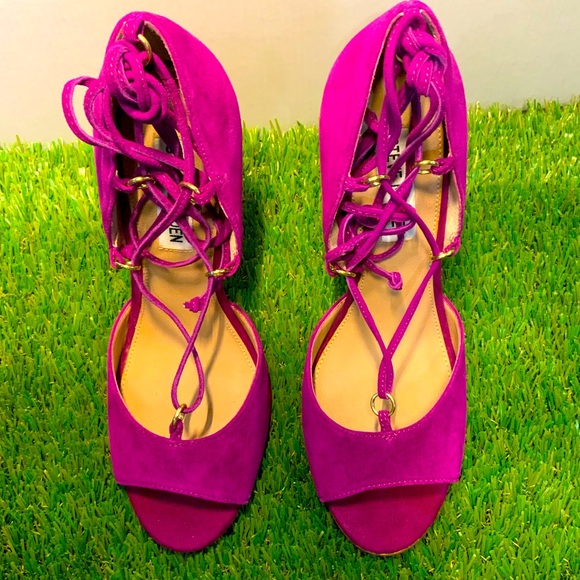 STEVE MADDEN - Never Worn | Fuchsia Lace-Up Sandal Heels in Suede | Size 7.5 - Picture 2 of 8